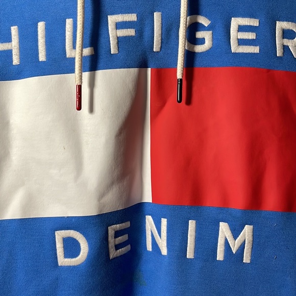 Tommy Hilfiger Pullover Hoodie - Picture 3 of 5